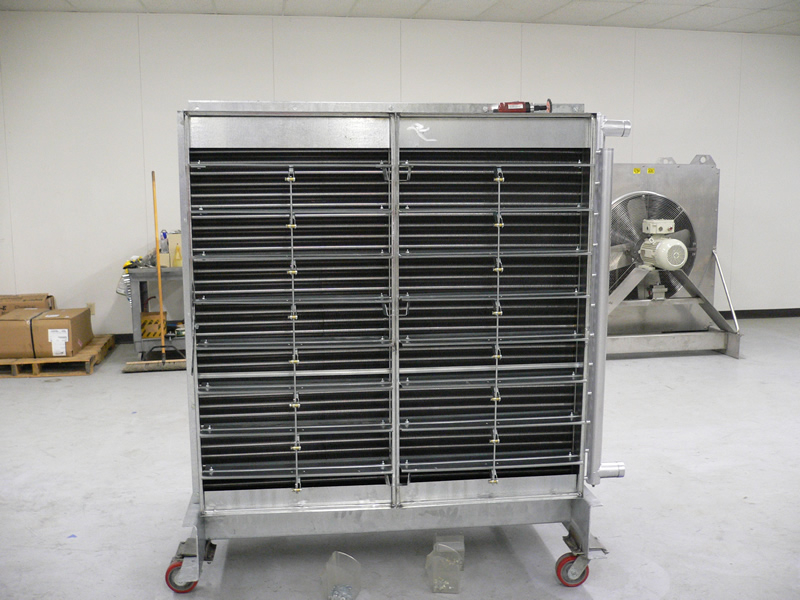 Heat Exchanger with Manual Louvers